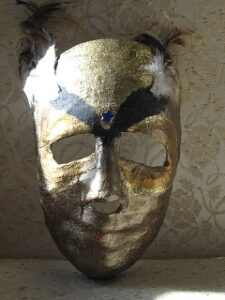 paula's ritual mask